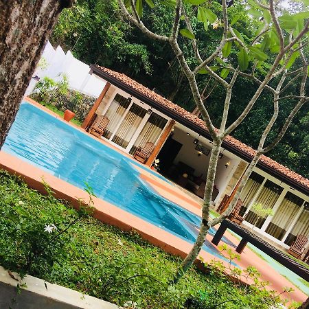 Villa 康提 外观 照片