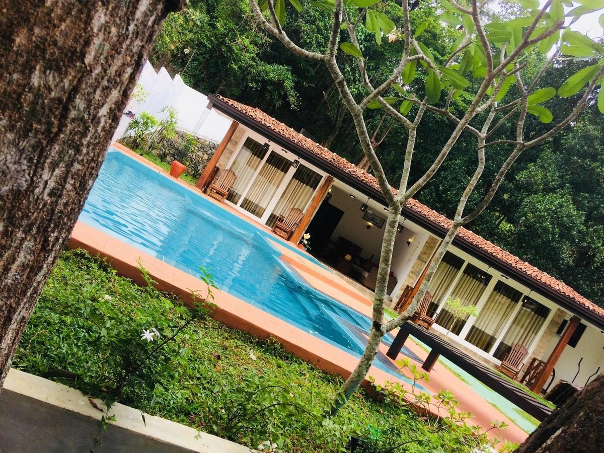 Villa 康提 外观 照片