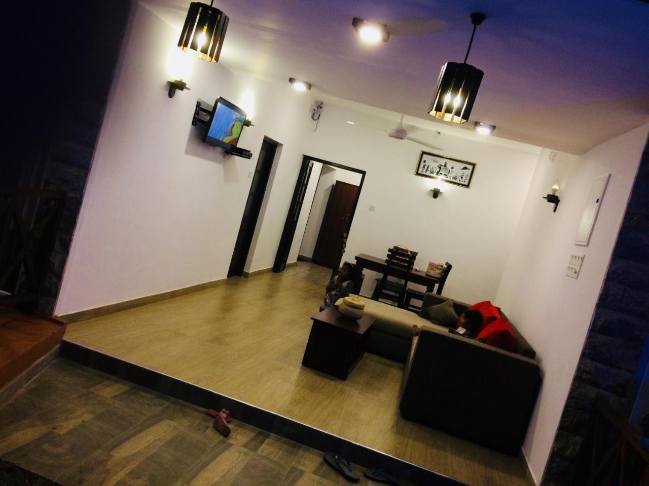 Villa 康提 外观 照片